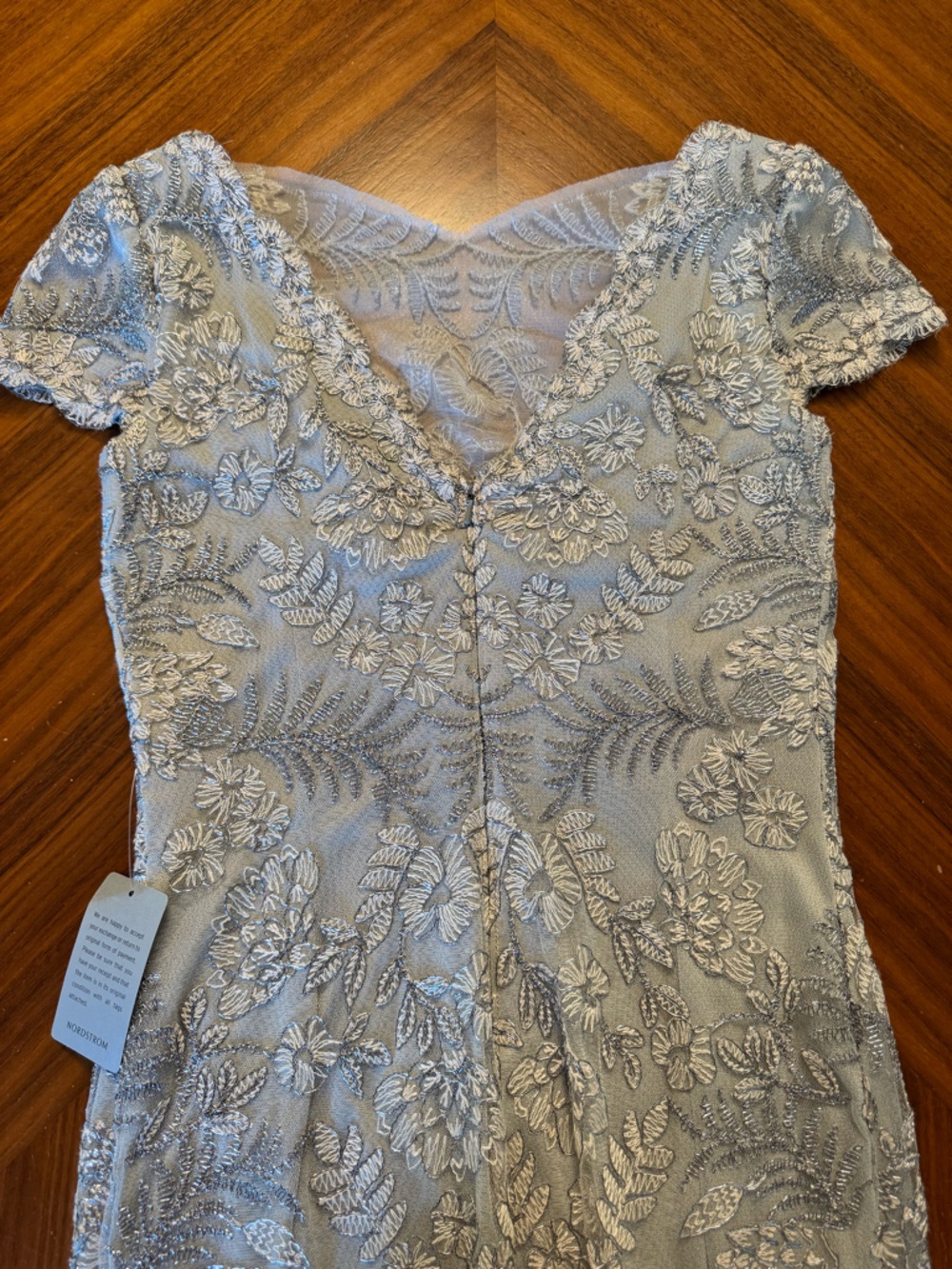 Tadashi Shoji NWT Gray Lace Cocktail Dress Mother of the Bride Size 6 - Picture 10 of 16